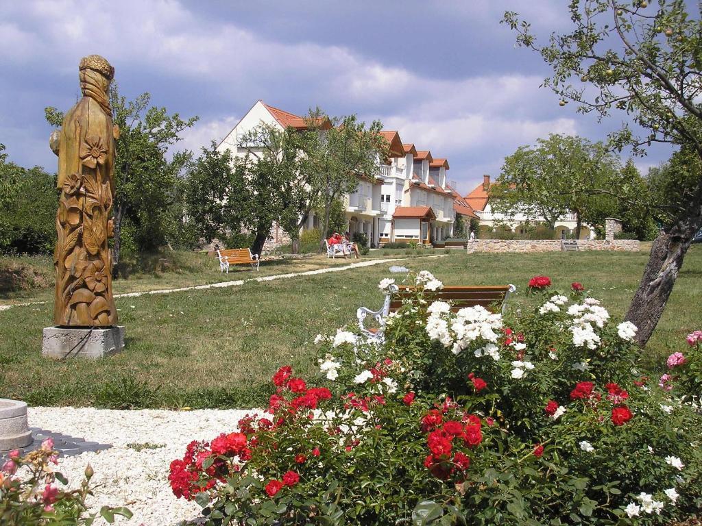 Bed and Breakfast Bakony Panzio Tótvázsony Exterior foto